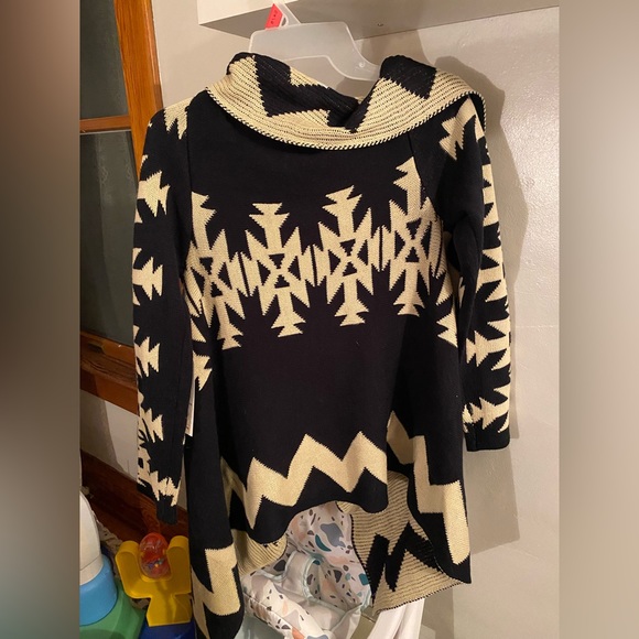 Southwest sweater - Picture 3 of 5